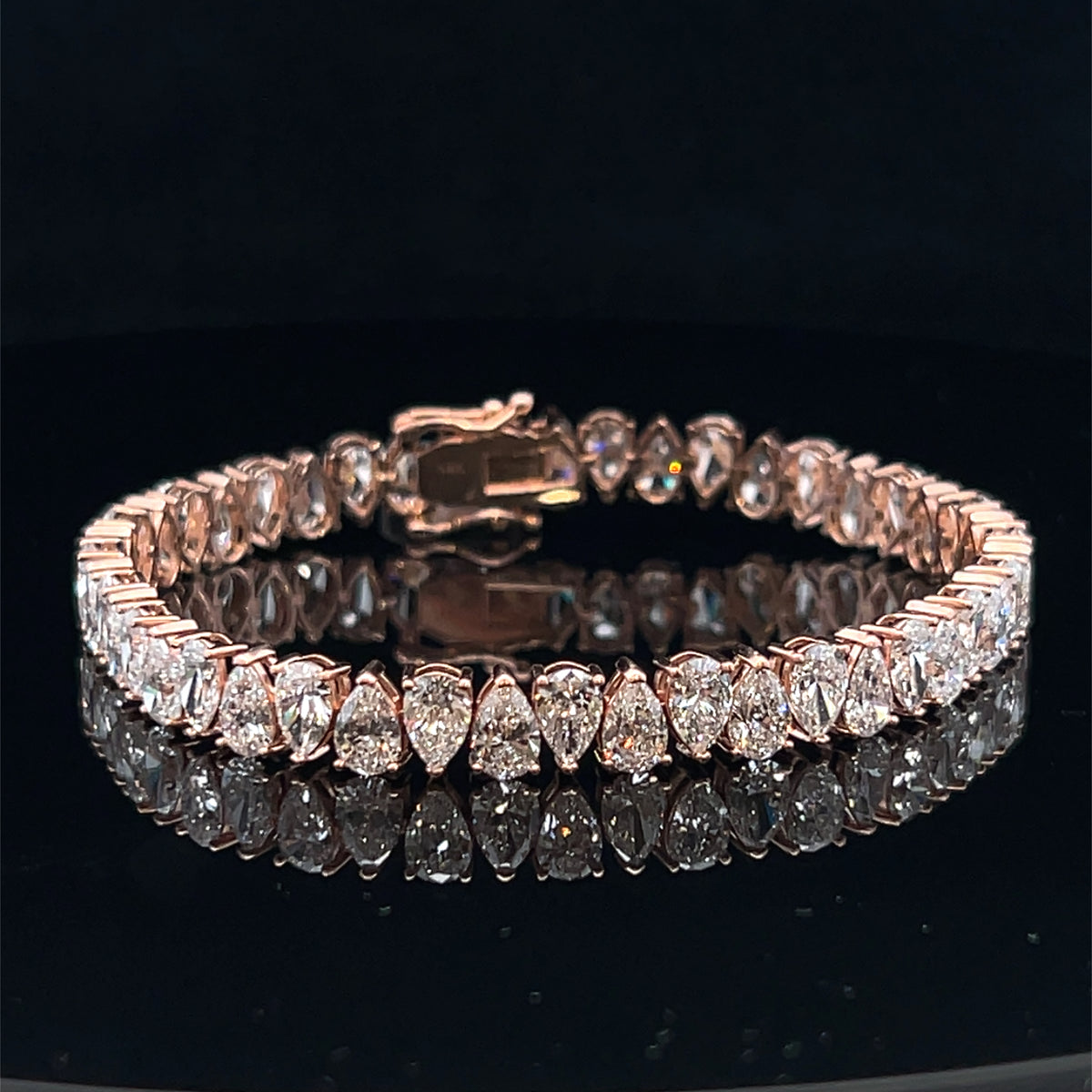 14k Rose Gold 16.67ct Pear Diamond Bracelet