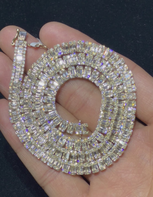 14k yellow gold and diamond chain